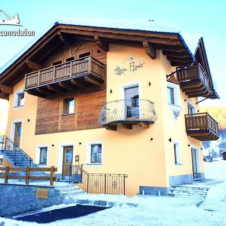 Alpen Flower By Livigno Accomodation Bagian luar foto